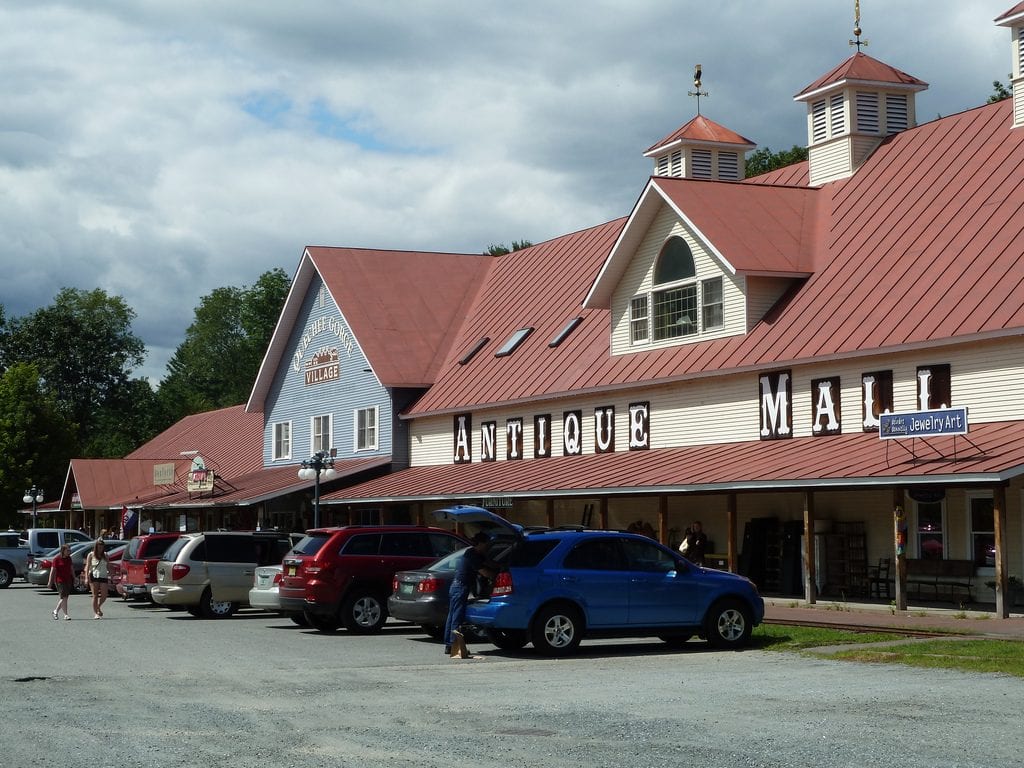 Country Store, Toy & Train Museum, Train Ride & Carousel